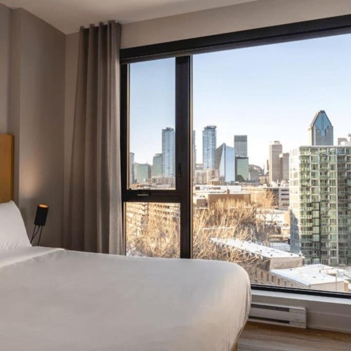 Mind Blowing City View - 2 Beds - Pool & Spa - Downtown 몬트리올 외부 사진